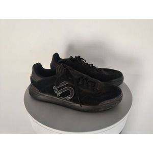 (V) Adidas Stealth Women shoes sneakers sport rare hiking black sz 8